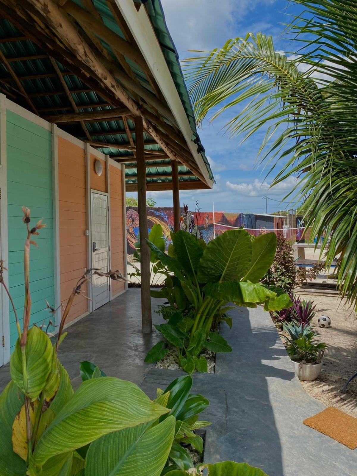 Jambiani Backpackers Hostel Екстер'єр фото