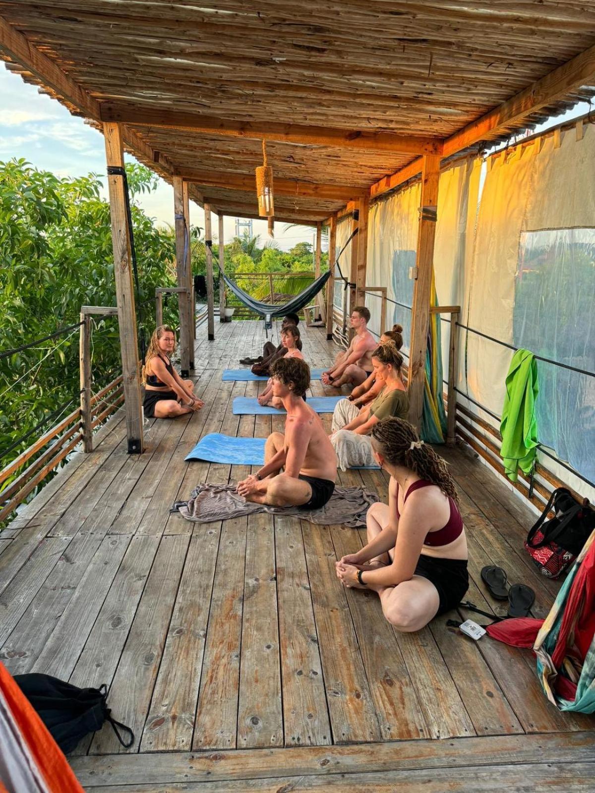 Jambiani Backpackers Hostel Екстер'єр фото